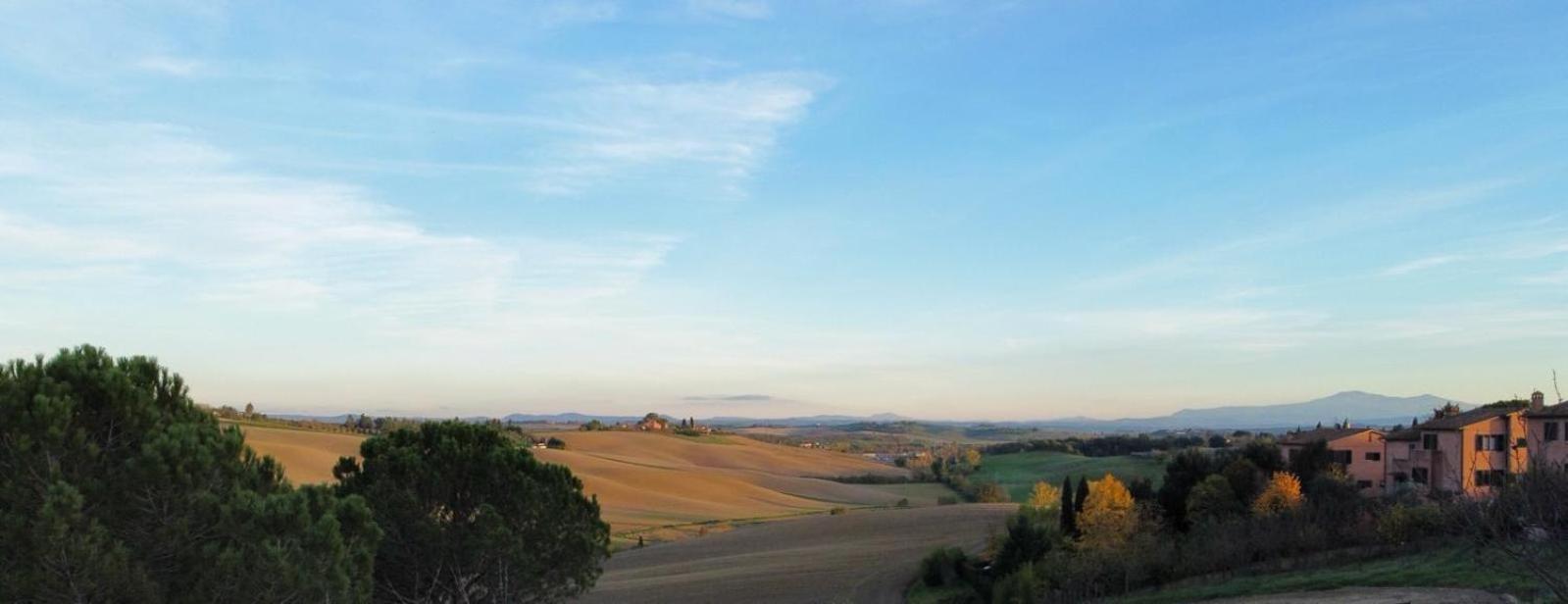 Agriturismo La Terrazza Sul Mangia Siena Exteriér fotografie