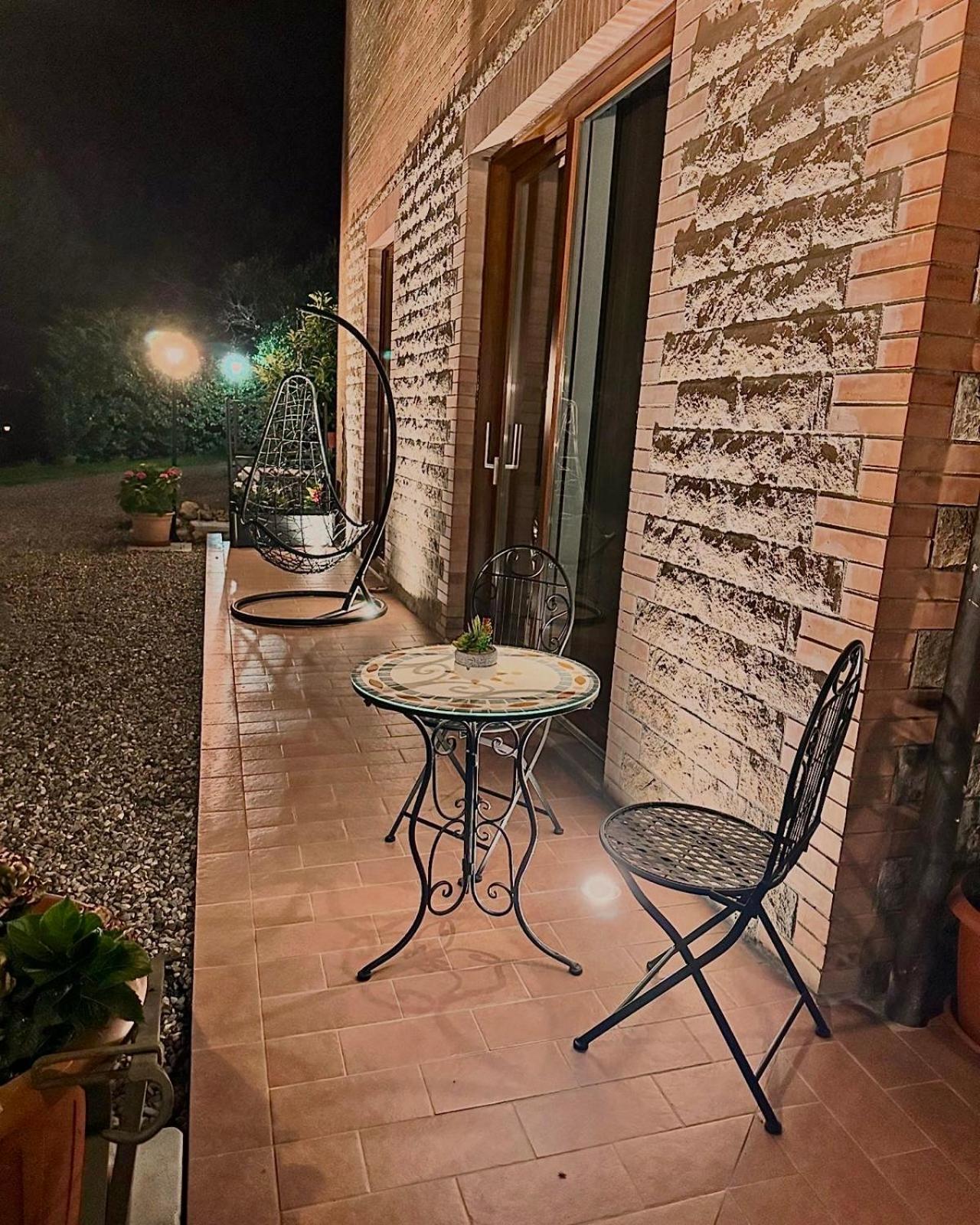 Agriturismo La Terrazza Sul Mangia Siena Exteriér fotografie